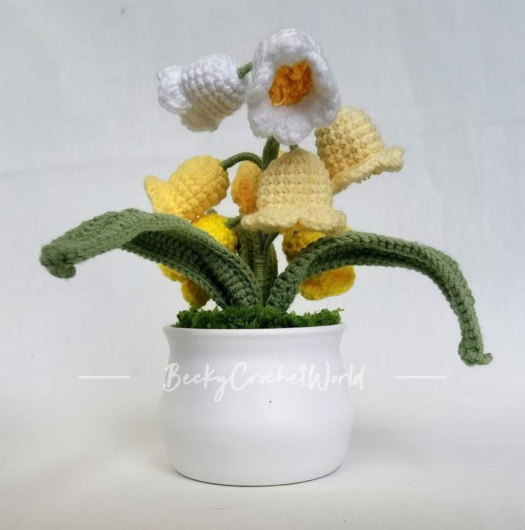 Yellow - Bellflower Pot