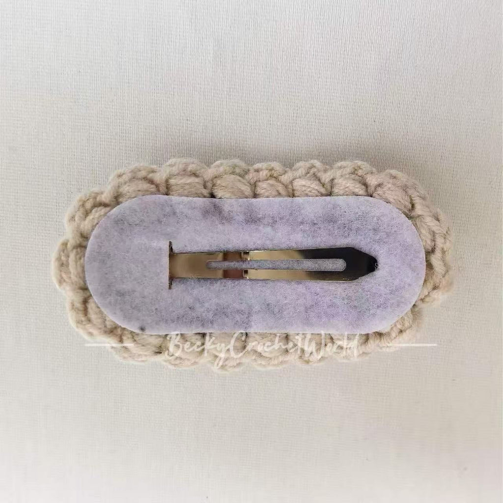 Hairclip 84