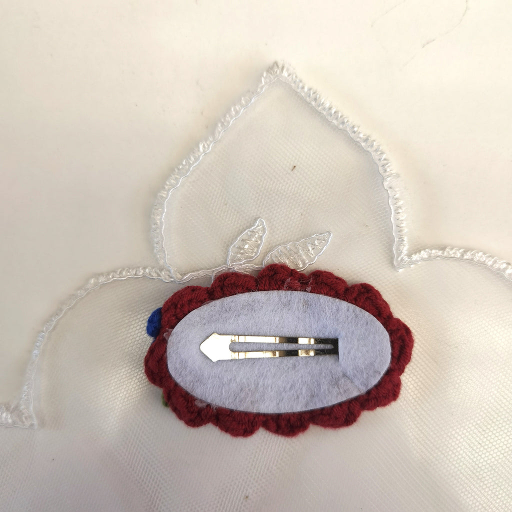 Hairclip 4
