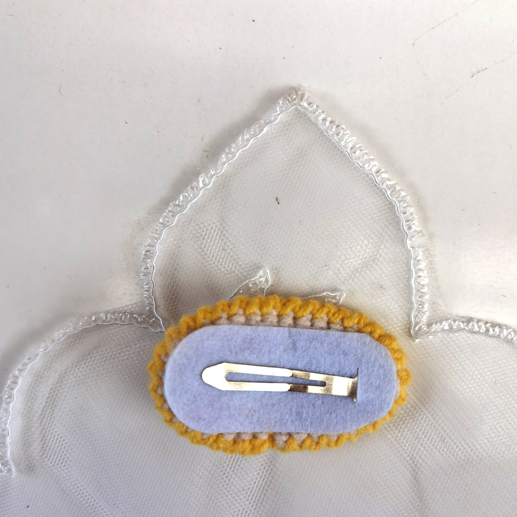 Hairclip 12