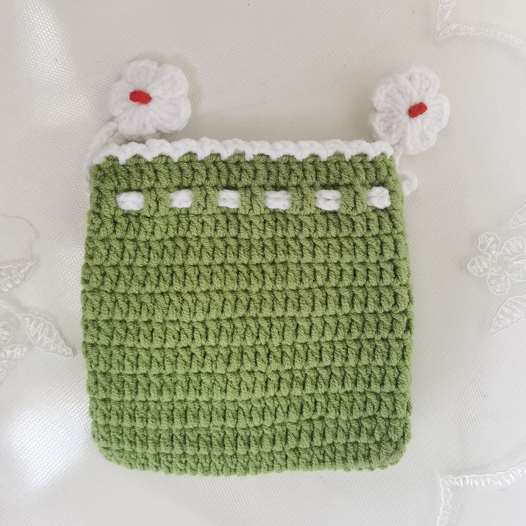 Mini White Flower String Purse