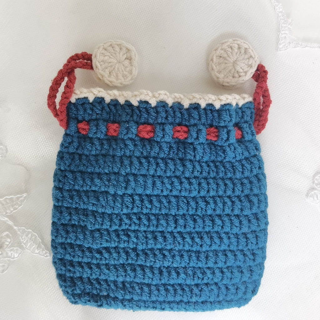 Red Daisies String Purse