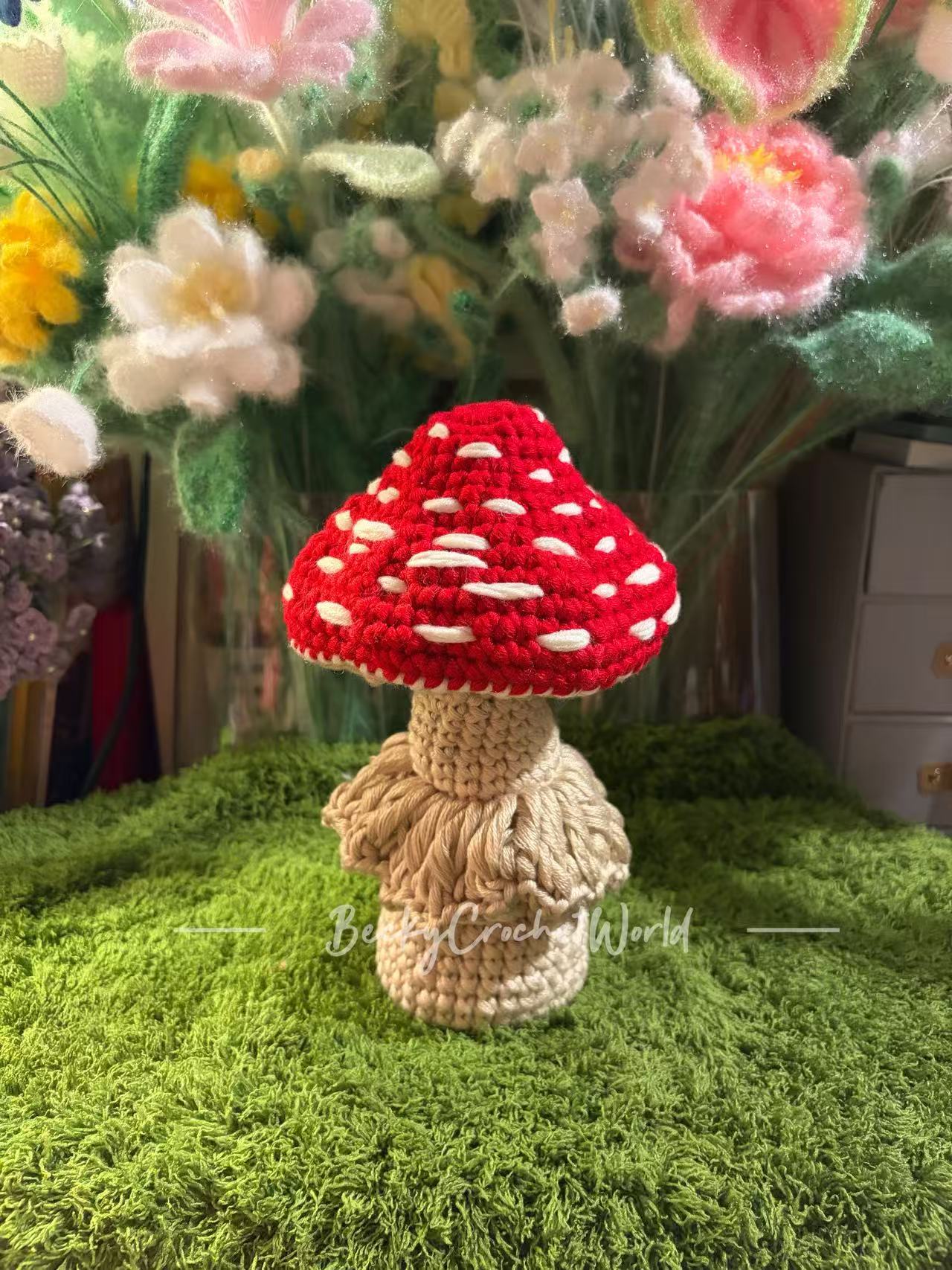 Mushroom in dark grey